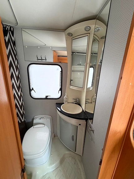 Ford Transit 27 of 30