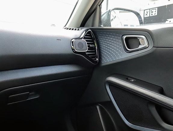 Kia e-Soul 11 of 11