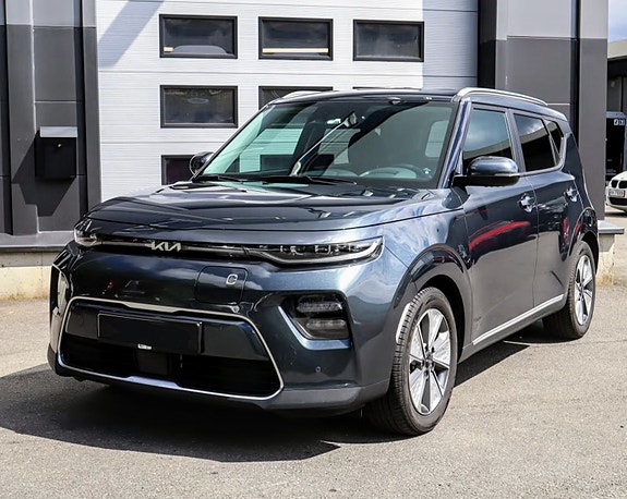 Kia e-Soul 2 of 11