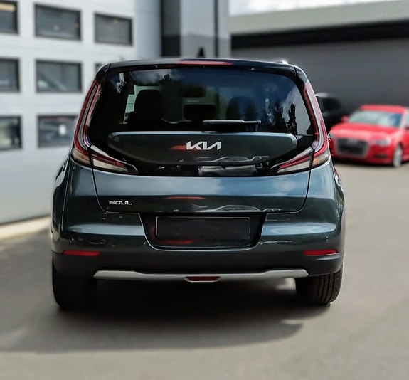 Kia e-Soul 4 of 11