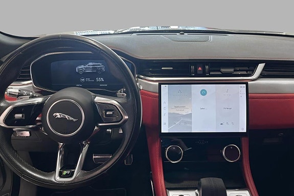 Jaguar F-PACE 11 of 30