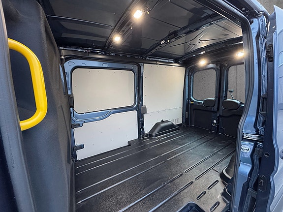 Ford Transit 14 of 27