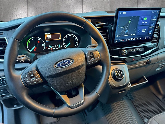 Ford Transit 11 of 27