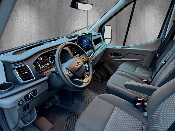 Ford Transit 9 of 27