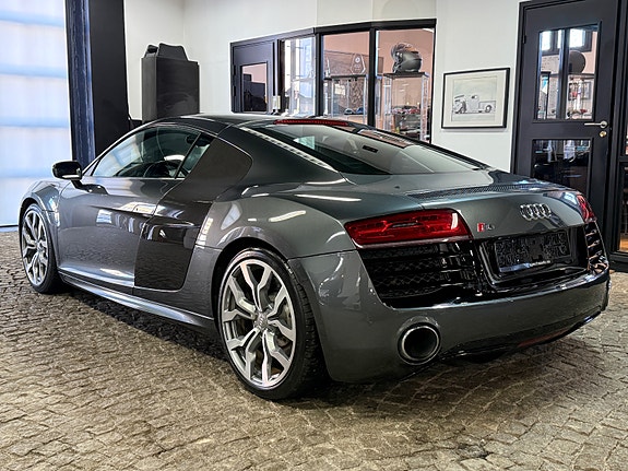 Audi R8 5 of 5