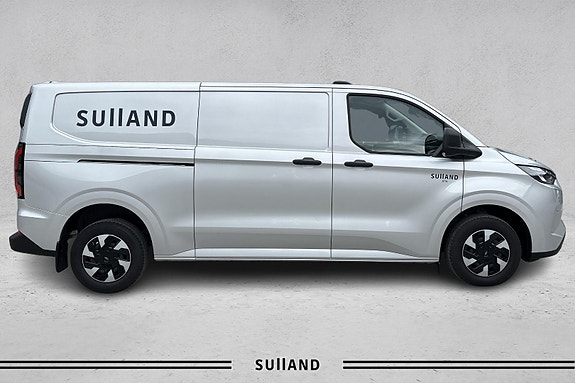 Ford E-Transit Custom 320L 6 of 20