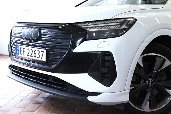 Audi Q4 e-tron 8 of 28
