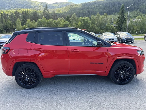 Jeep Compass 6 of 30