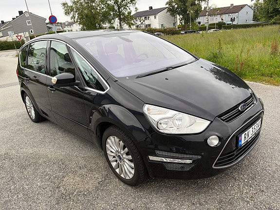 Ford S-MAX 5 of 5