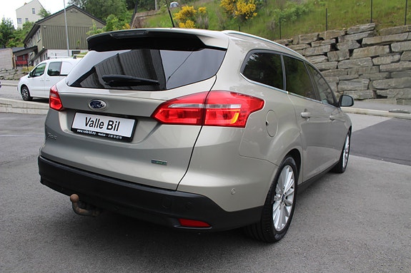 Ford Focus 4 of 5