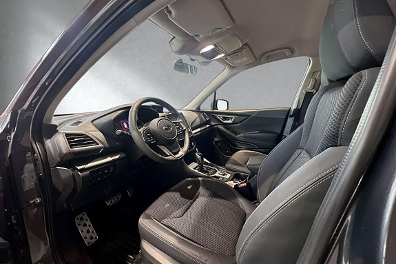 Subaru Forester 24 of 30