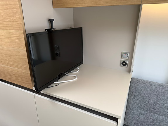 Adria Adora 593 UK / KUN BRUKT 2 TURER / 3 KØYER / ALDE / LUFTFORTELT / GARANTI 11 of 19