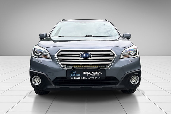Subaru Outback 3 of 5