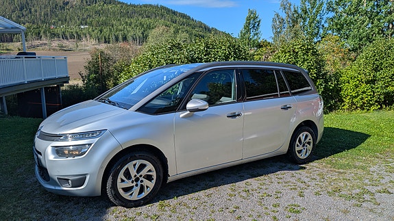 Citroen Grand C4 Picasso 2 of 15