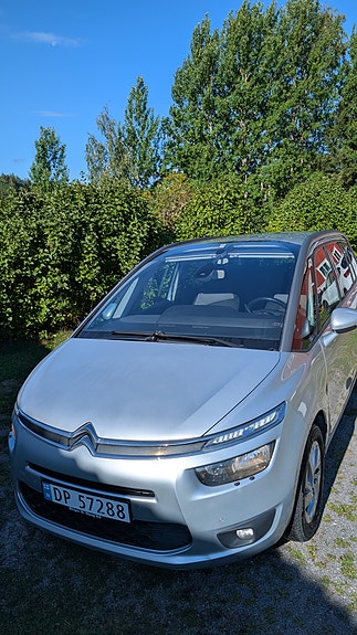 Citroen Grand C4 Picasso 3 of 15