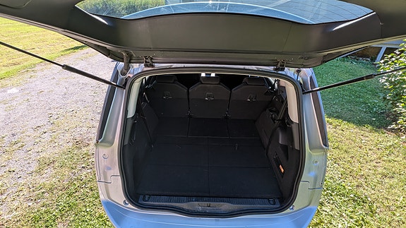 Citroen Grand C4 Picasso 14 of 15