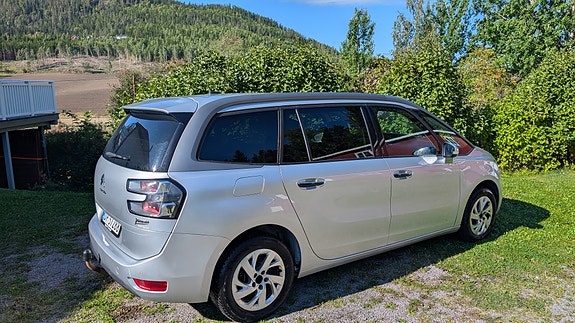 Citroen Grand C4 Picasso 7 of 15