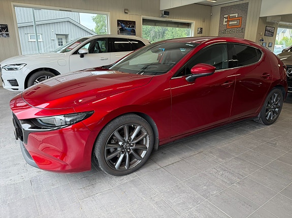 Mazda 3 3 of 5