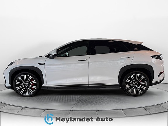BYD Sealion 7 2 of 5
