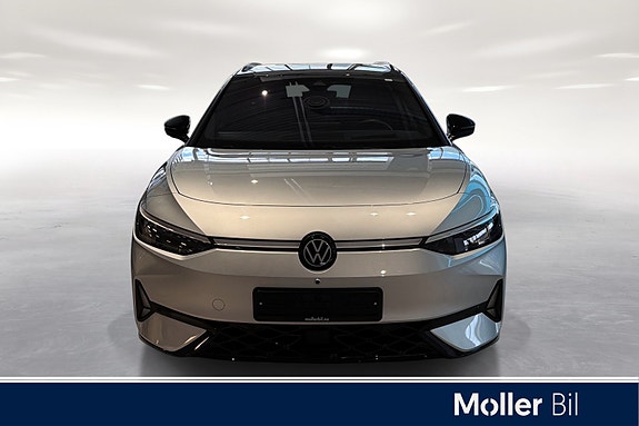 Volkswagen ID.7 2 of 5