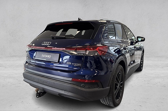 Audi Q4 e-tron 5 of 5