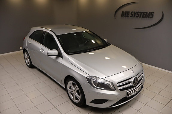 Mercedes-Benz A180 13 of 30