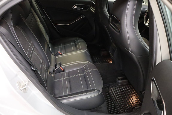 Mercedes-Benz A180 21 of 30