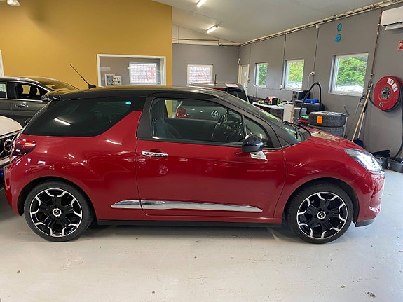 Citroen DS3 3 of 5