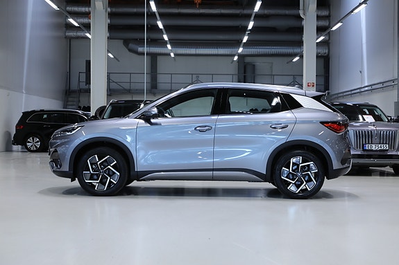 BYD Atto 3 4 of 5