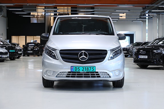 Mercedes-Benz Vito 119 3 of 5