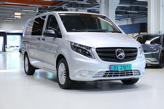 Mercedes-Benz Vito 119 2 of 5
