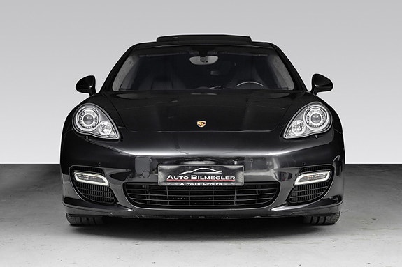 Porsche Panamera 5 of 5
