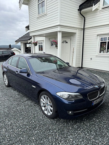 BMW 520d 4 of 30