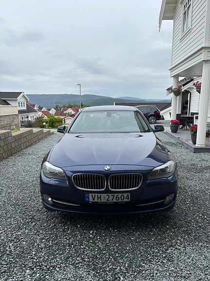 BMW 520d 2 of 30