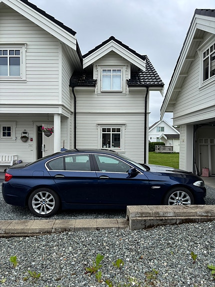 BMW 520d 5 of 30