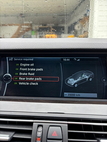 BMW 520d 30 of 30