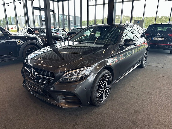 Mercedes-Benz C-Klasse 3 of 5