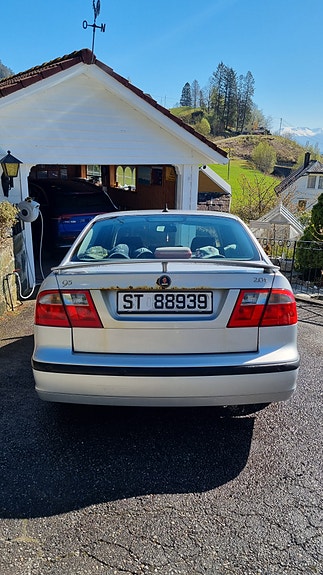Saab 9-5 5 of 5