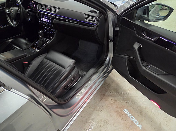 Skoda Superb 20 of 25