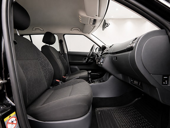 Skoda Fabia 12 of 14