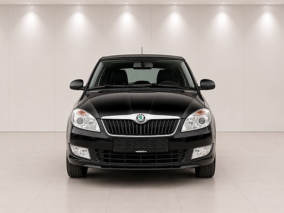 Skoda Fabia 2 of 14
