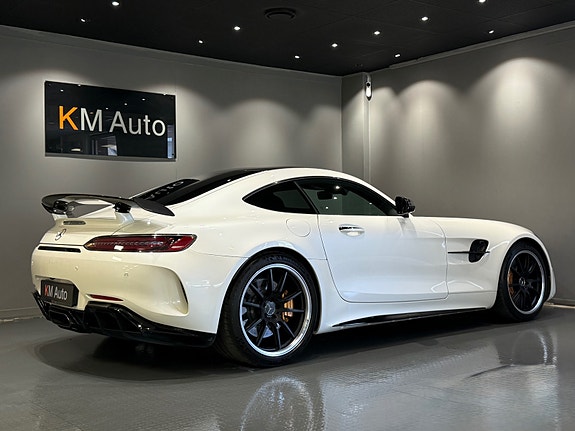 Mercedes-Benz AMG GT R 10 of 30