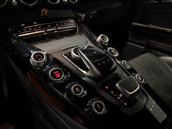 Mercedes-Benz AMG GT R 25 of 30