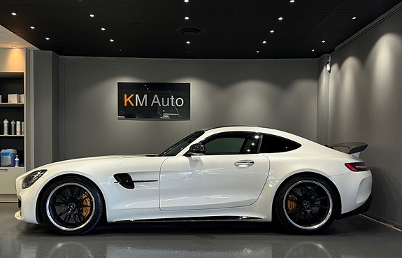 Mercedes-Benz AMG GT R 6 of 30