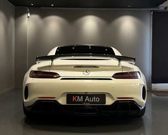 Mercedes-Benz AMG GT R 16 of 30