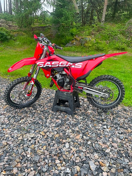 GasGas MC 125 2 of 5