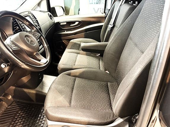 Mercedes-Benz Vito 119 22 of 29