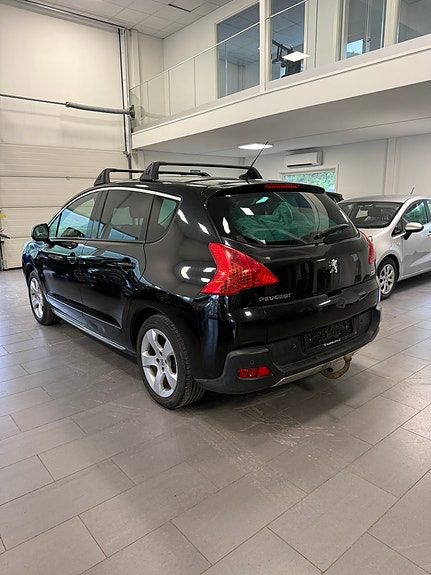 Peugeot 3008 4 of 16