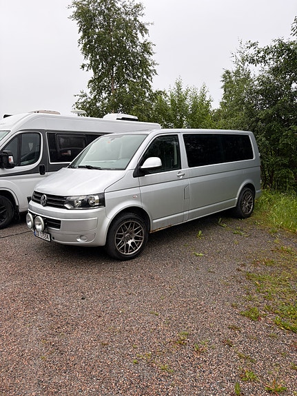 Volkswagen Caravelle