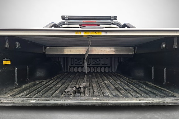 Isuzu D-max 13 of 30